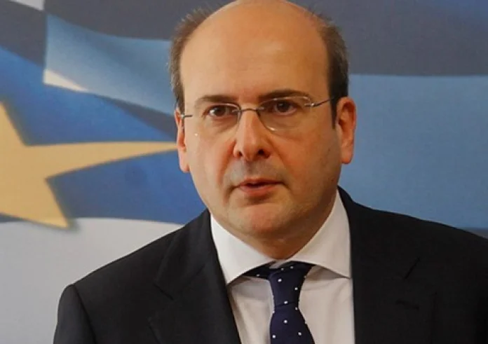 Χατζηδάκης: Θα εξετάσουμε αν θα παραταθεί το Market Pass και μετά τον Οκτώβριο