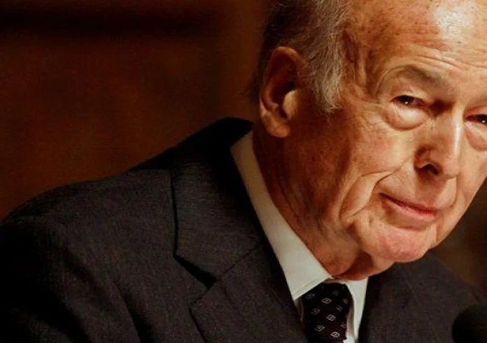Κηδεύτηκε ο Βαλερί Ζισκάρ ντ' Εστέν σε στενό οικογενειακό κύκλο