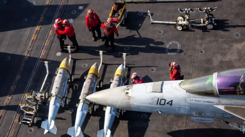 «Επόμενη ημέρα» στο Ιράν: Το κενό εξουσίας μετά τον θάνατο Χαμενεΐ και ο νέος ρόλος της Δύσης