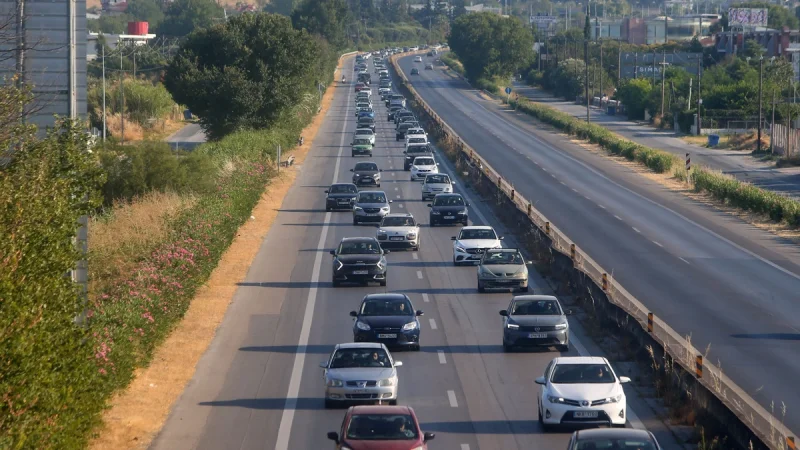 Πρόστιμα-μαμούθ για χιλιάδες ιδιοκτήτες αυτοκινήτων: Ποιοι μπήκαν στο στόχαστρο