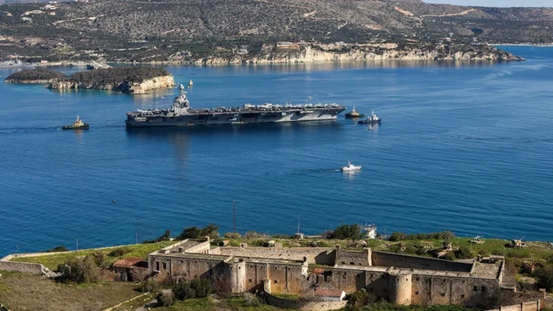 Σύλληψη Πολωνού για κατασκοπεία στη βάση της Σούδας: Σοβαρές καταγγελίες και έρευνες