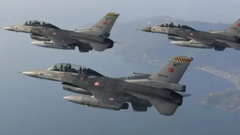 Τουρκία: Στέλνει έξι F-16 στα κατεχόμενα Κύπρου την ημέρα της επίσκεψης Μητσοτάκη και Μακρόν