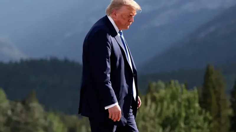 Τραμπ απειλεί το ΝΑΤΟ και την Κίνα για τα Στενά του Ορμούζ: Θα έχετε κακό μέλλον αν δεν βοηθήσετε