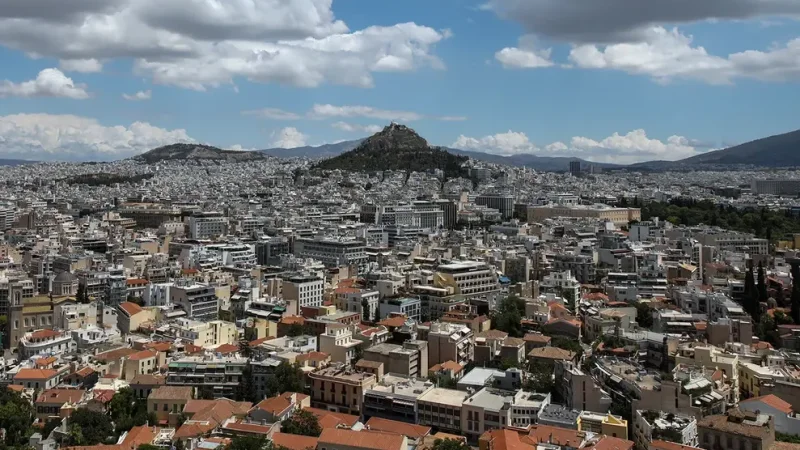 Κλειστά διαμερίσματα: Η κυβέρνηση αναζητά λύσεις για την επιστροφή χιλιάδων σπιτιών στην αγορά