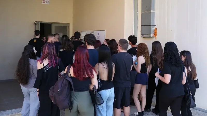 Πανελλήνιες 2026: Πρώτες εκτιμήσεις για τις επιδόσεις και αναμονή βαθμών